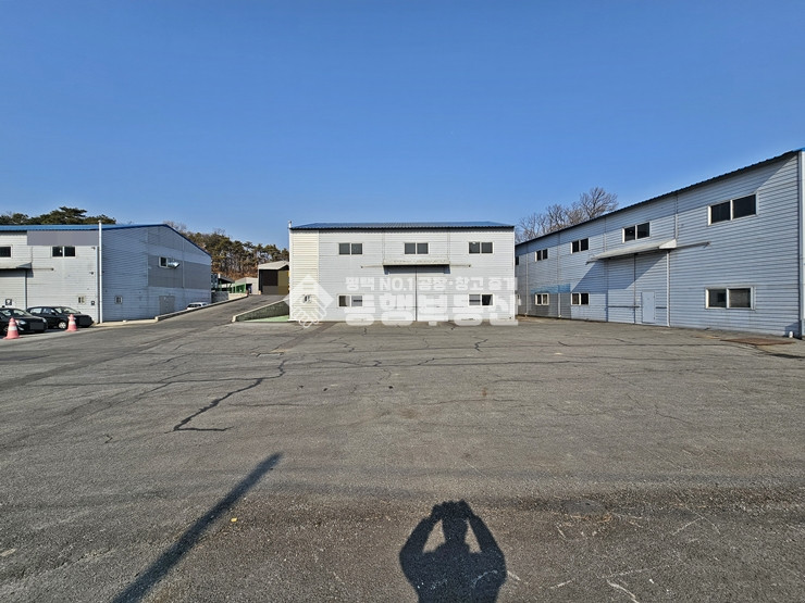 경기 평택시 서탄면 수월암리 나동 오산 인접한 건 77pㅣ대형차진입ㅣ마당 넓음고전력 월세 매물번호 10012 사진 3