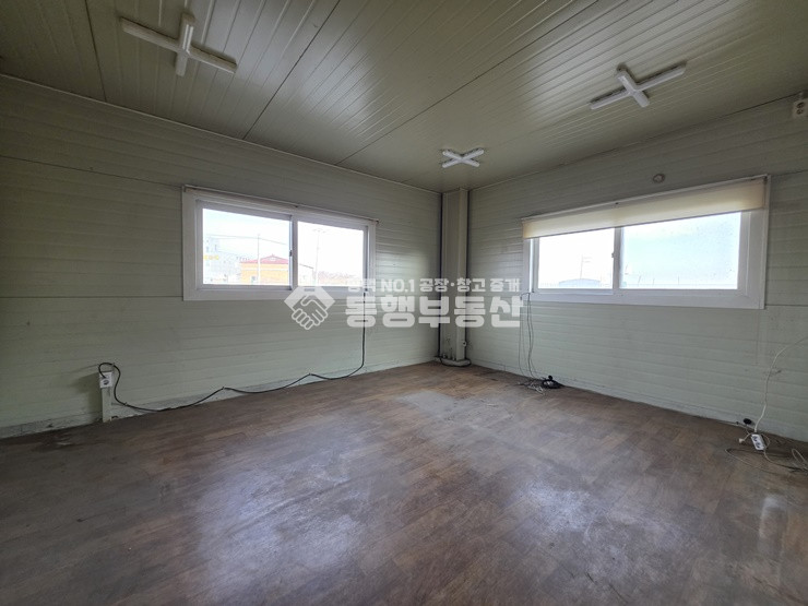 경기 평택시 청북읍 율북리 민원없는위치 2차선접 대지470평 건93평 단독공장 매매 매물번호 10109 사진 8