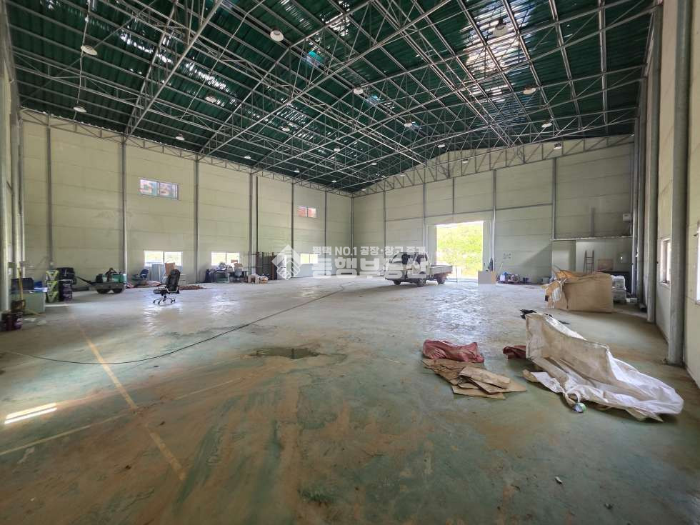 경기 화성만세구 향남읍 상신리 1동 89P 공장동 139평 가설동 ,60평 2층사무실 40kw 월세 매물번호 10086 사진 6