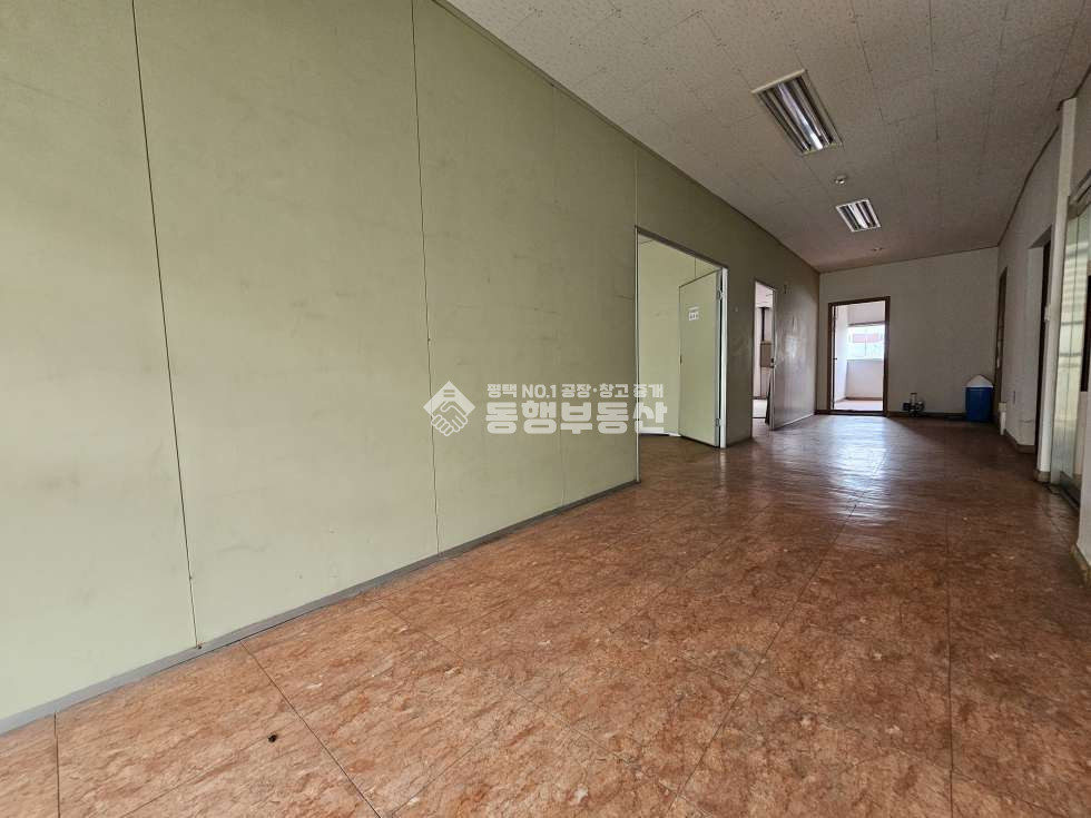 경기 안성시 양성면 이현리 B동 남부대로변 대지 2931평 건 806P 2층 공장 광고효과우수 트레일러진입 매매 매물번호 10125 사진 10